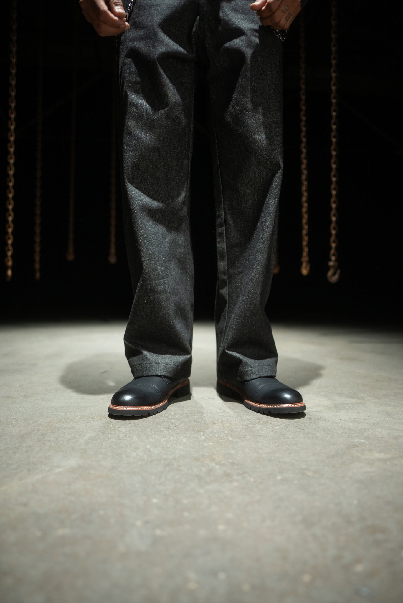 CHAINED DENIM JEANS - NAVY