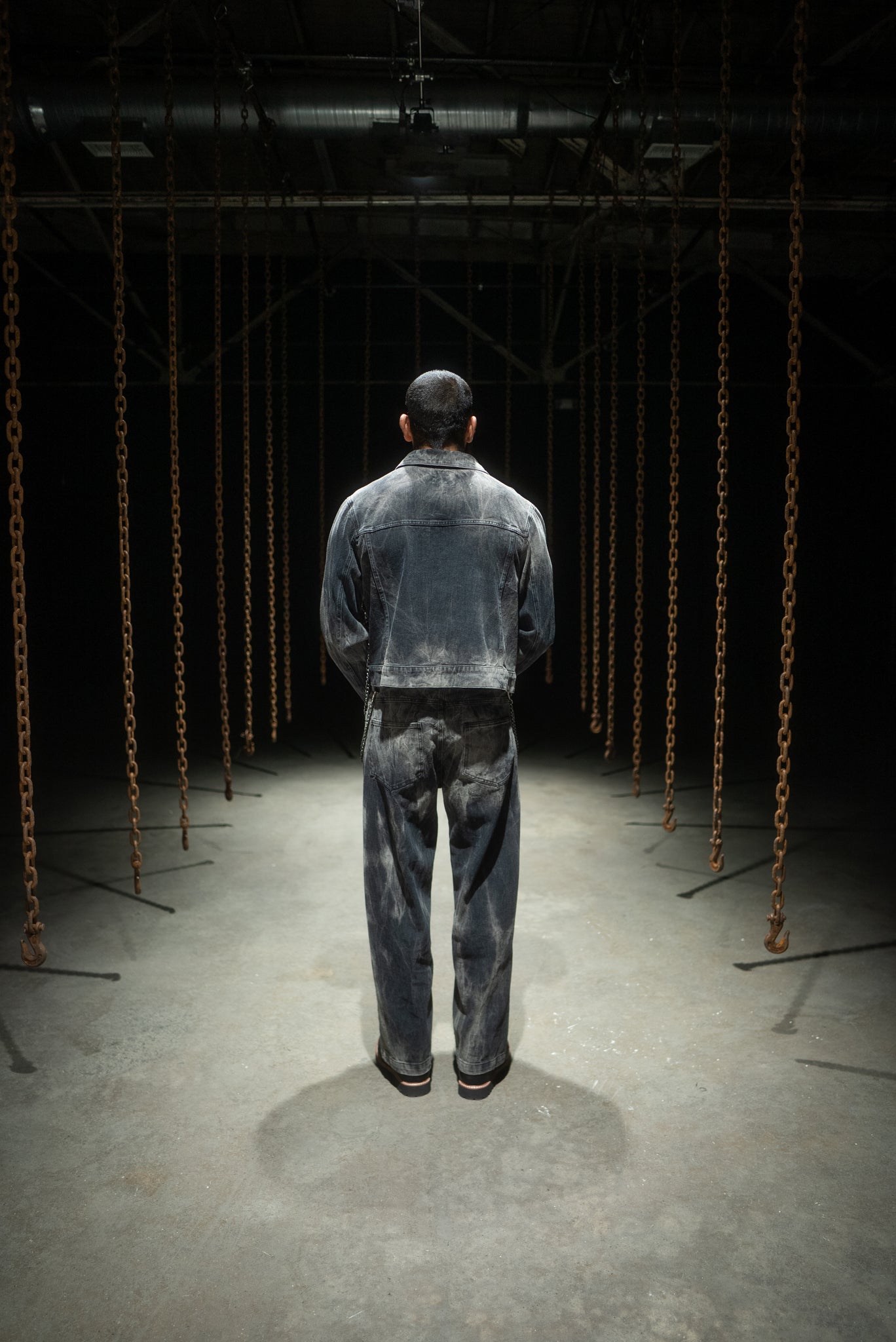 CHAINED DENIM JACKET - SMOKE WASH