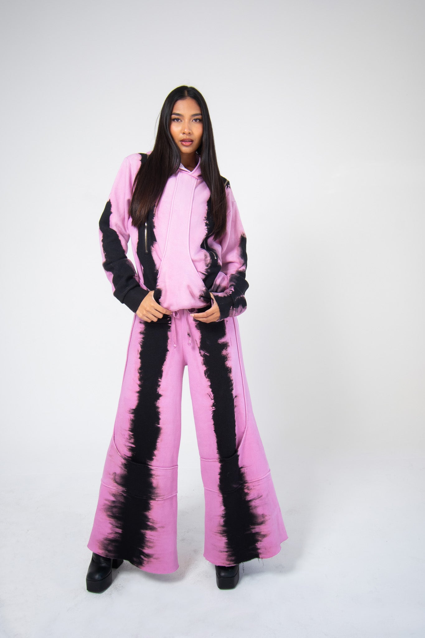 DIVIDER SWEATPANTS - TOXIC PINK
