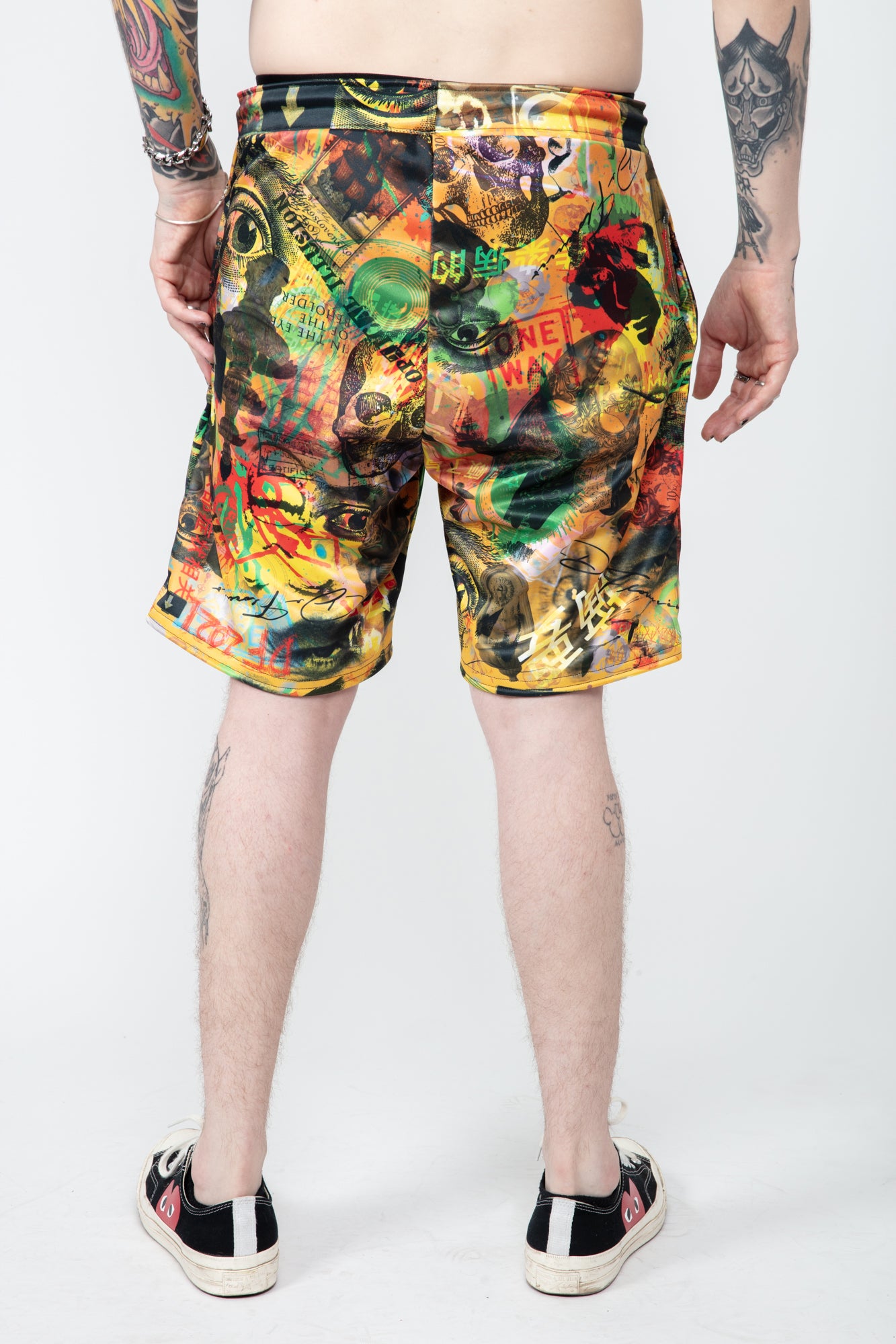 ILLUSION SHORTS